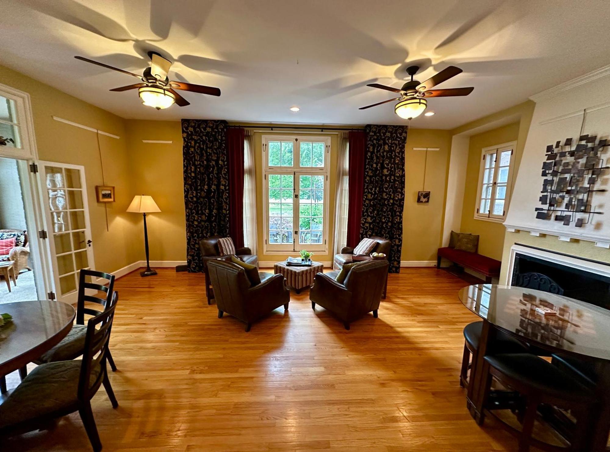 City House Bed And Breakfast Harrisburg Esterno foto